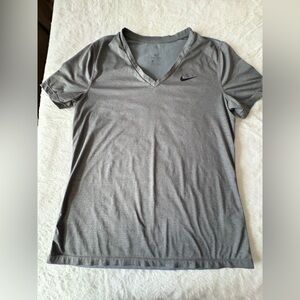 Nike Gray Short Sleeve Tee